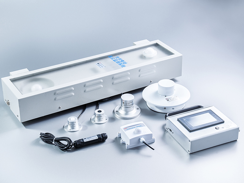 Temperature And Tilt Sensors Used In Pv Weather Station Performance